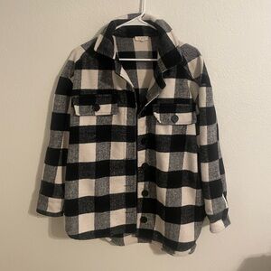 Washed black and white checker plaid shacket-small